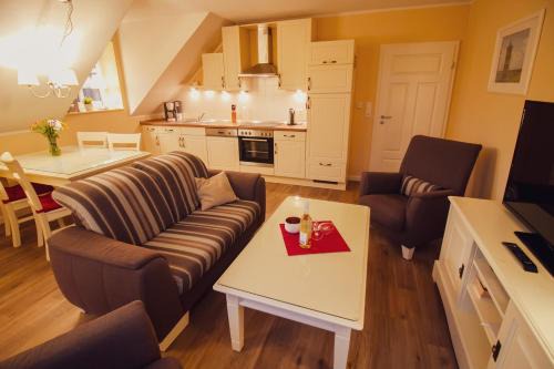 Visquard Apartment | Family-Friendly Stay at Int Hörn 4 OG with High Rating