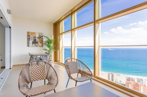 Cala Apartment | Guest Rated 10/10: INTEMPO Sky Apartments with Ocean Views