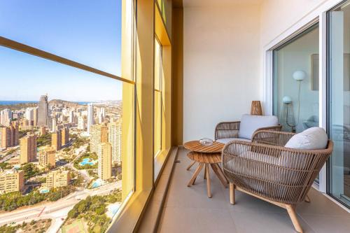 Cala Apartment | Intempo by Holuxe - 322 - 32nd floor