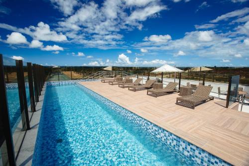 Cabo de Santo Agostinho Hotel | Pet-Friendly Intercity Suape Costa Dourada with Pool Access