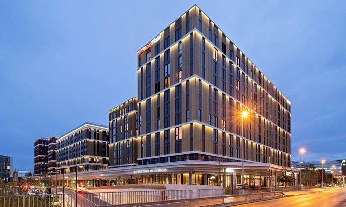 Vernier Hotel | Discover IntercityHotel Geneva: 4-Star Comfort Awaits