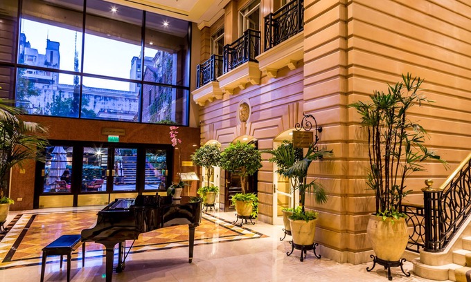 Buenos Aires Central Business District Hotel | Elegant Intercontinental Buenos Aires: 5-Star Comfort Awaits