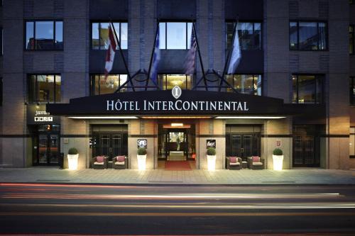 International District Hotel | Discover InterContinental Montreal: Pet-Friendly Comfort Awaits