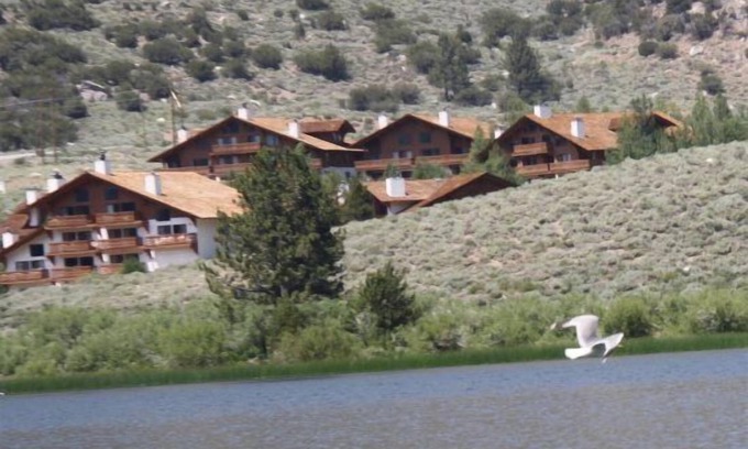 June Lake Condo | Discover Interlaken #10: 3BR Loft with Family-Friendly Amenities