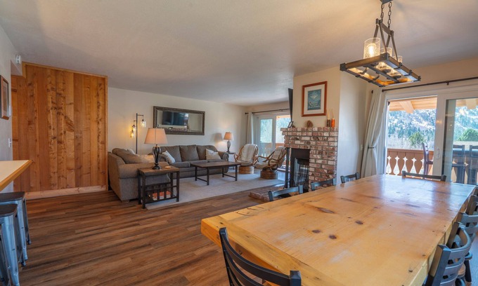 June Lake Condo | Discover Interlaken #17: Ideal 3BR End Unit with Spa