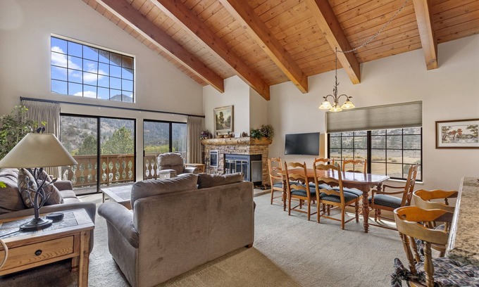 June Lake Condo | Interlaken 37: Remodeled Condo with Breathtaking Views