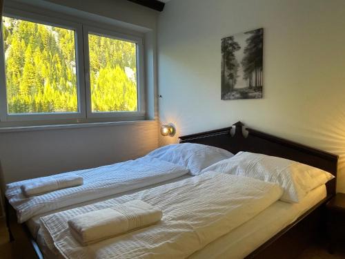 Zwieselstein Apartment | Family-Friendly International House Sölden Apartment for 4