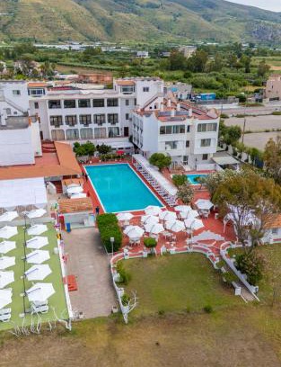 Mondragone Hotel | Seaside Getaway at International Resort with Ocean Views