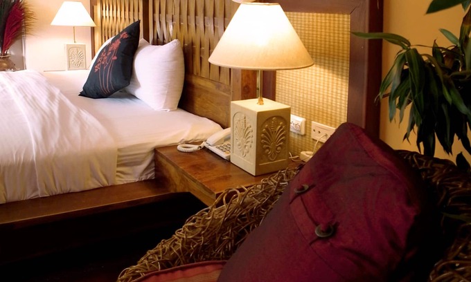Eluan House | Intimate Double Room