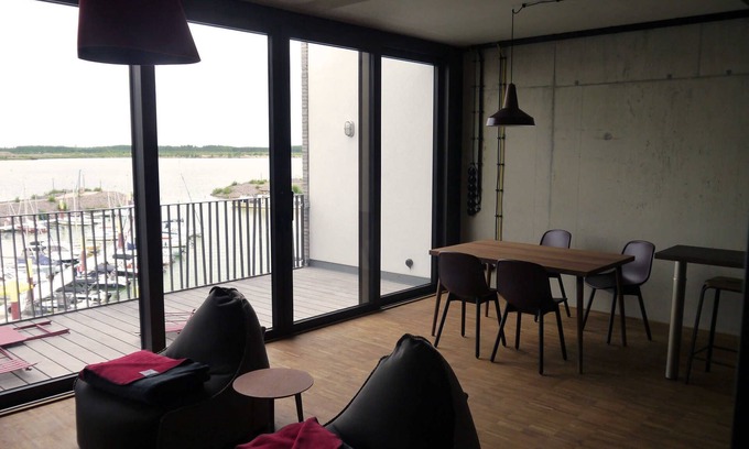 Zwenkau Apartment | Oceanfront Intimates - Z1-THE HOUSE | Rated 9.2/10