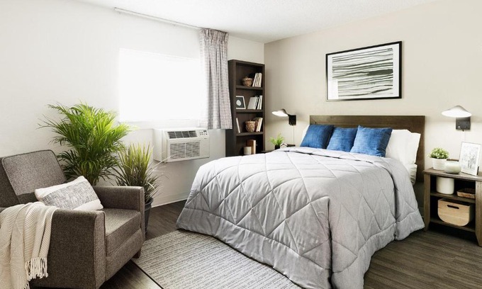 Albany Hotel | Budget-Friendly InTown Suites with Family Amenities in Albany
