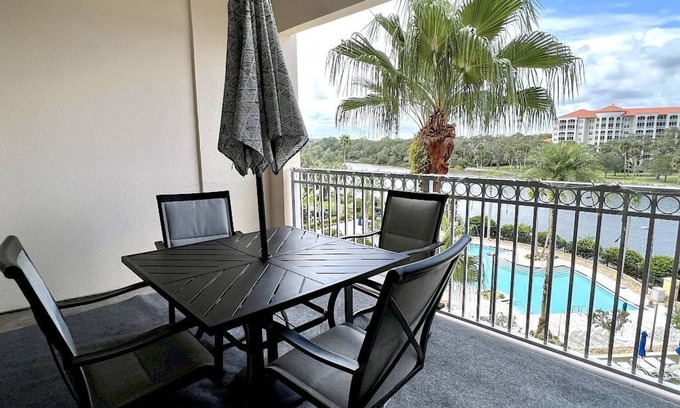Palm Coast Resort | Intracoastal-View Condo with Private Balcony & Pool Access