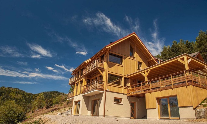 Muhlbach-sur-Munster Ski Chalet | INUÏ GRAND CHALET: Spa & Jacuzzi Retreat in Alsace