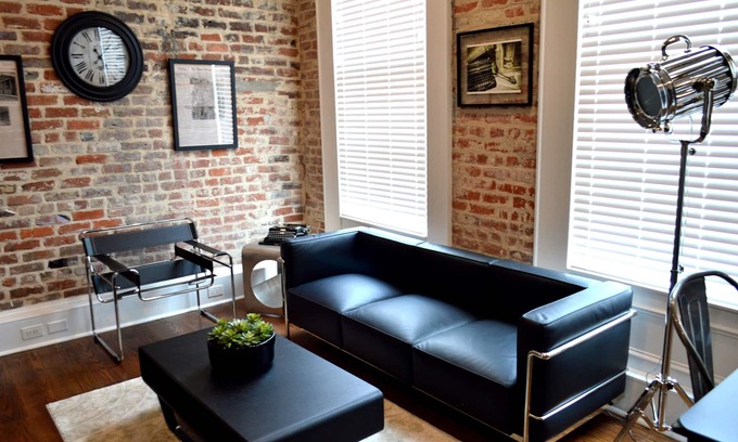 Central Business District Condo | Historic Condo Steps from French Quarter with Unique Amenities