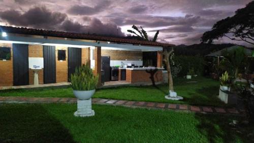 Zona Cafetera Villa | Inviting 14-Bed Villa with Pool in Toro Valle del Cauca
