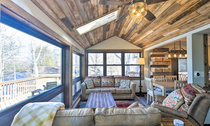 Irma Cottage | Inviting Irma Cottage with Spa & Silver Lake Access
