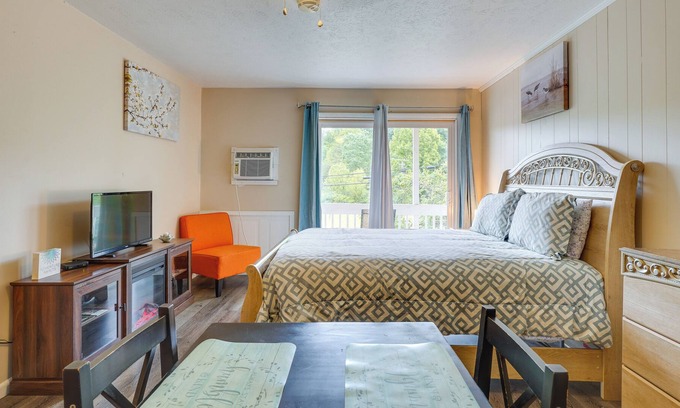 Summerlee Apartment | Pet-Friendly New River Gorge Studio - Rated 10/10!