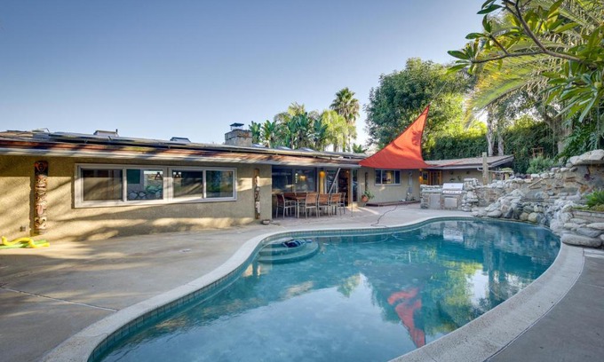 Vista House | Relaxing Vista Home with Pool Near Oceanside Attractions