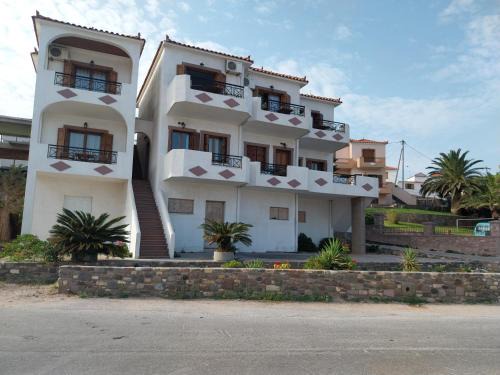 Sigri Apartment | Ioannidis - Sigri- Apartments