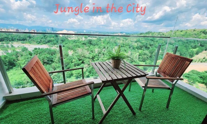 Putrajaya Apartment | Discover IOI CITY MALL: 4-Star Family-Friendly Retreat