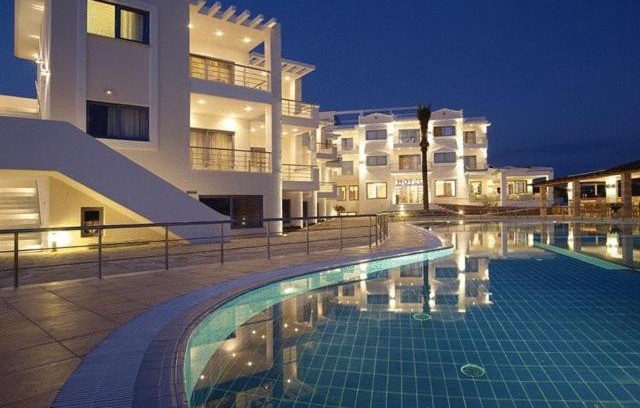 Kanali Hotel | Discover Ionian Theoxenia: Family-Friendly with Pool Access
