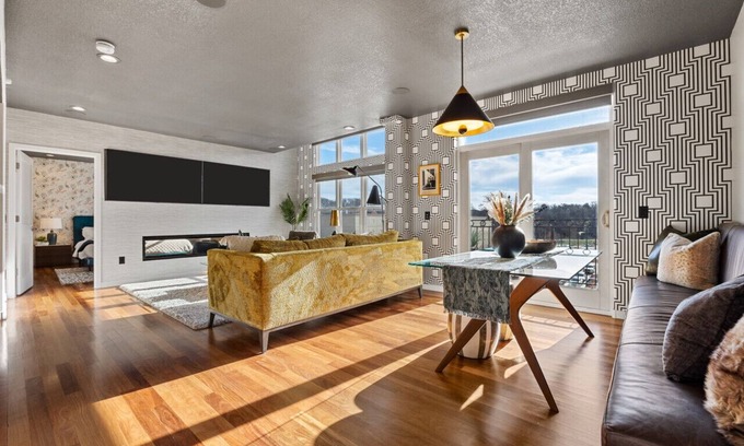 Mann Condo | Top-Rated Iowa River Landing Condo with Family-Friendly Amenities