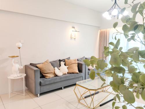 Taman Istana Apartment | Cozy Kinta Riverfront Suite with Pool & Family Amenities
