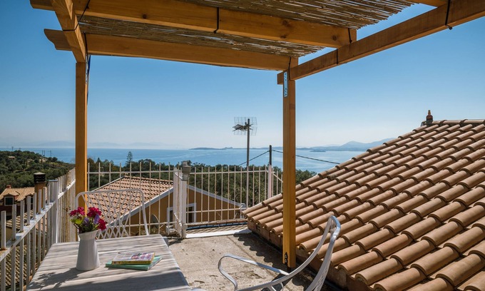 Pirgi House | Scenic Ipsos Panoramic View with Breakfast and Family Amenities