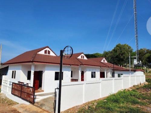 Samaesan Resort | Discover Irada Resort Smaesarn: Family & Pet-Friendly Fun