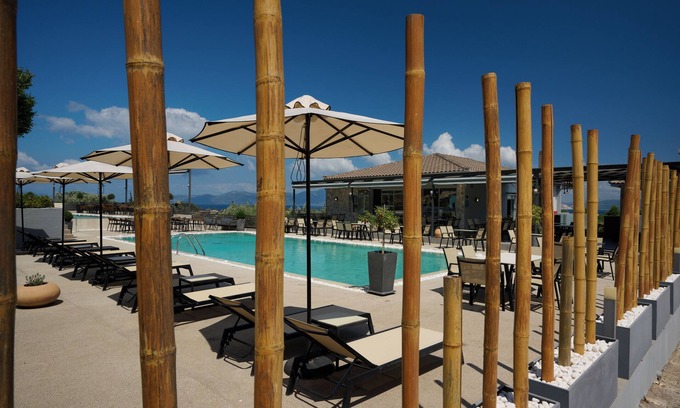 Pefki Hotel | Discover Irene Studios: Top-Rated Stay with Pool & Dining