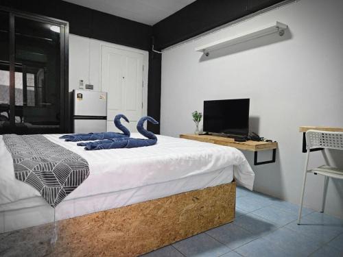 Mueang Samut Prakan District Apartment | Irich Residence Theparak S209 BTS-Chang Erawan 2kms