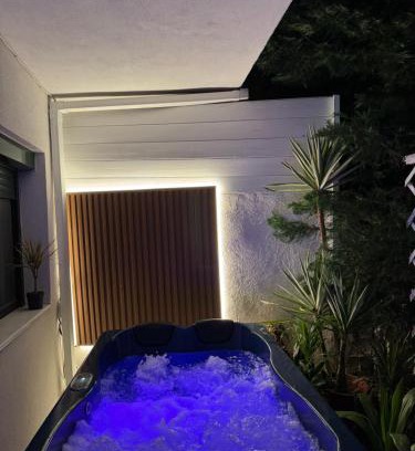 Skala Kallirachis Apartment | Family-Friendly Irida House - Rated 9.1/10 by Guests