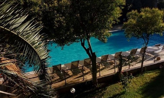 Guzelyali Hotel | Relax at Iris Otel: 4-Star Ocean View Retreat with Pool