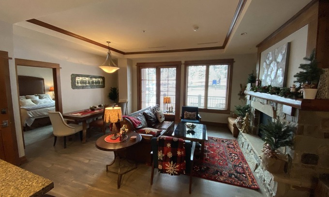 Truckee Condo | Experience Ski-In, Ski-Out at Iron Horse South Northstar