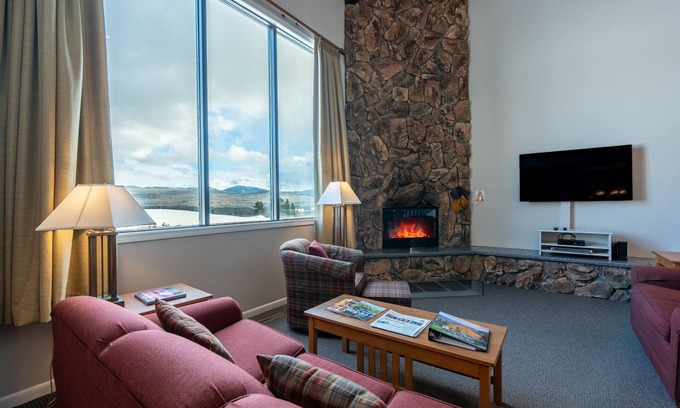Lake Placid Condo | Mountain View Iroquois Lodge - Steps to Main Street Fun