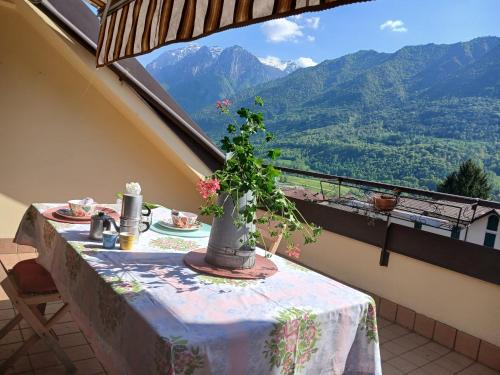 Taceno Apartment | ISA 'S HOUSE , a TERRACE IN TACENO