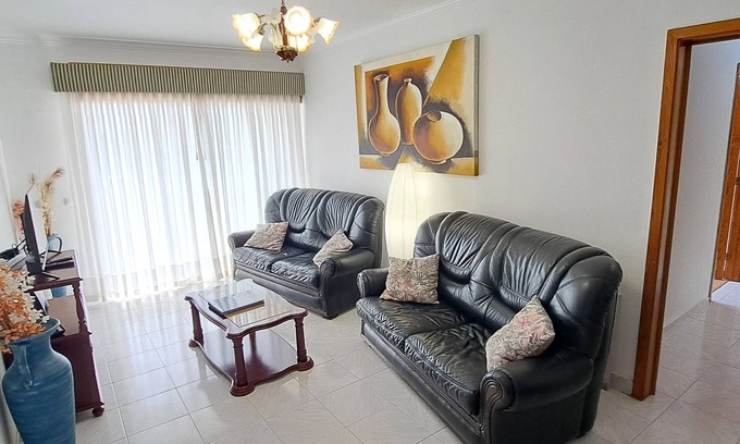 Rio de Mouro Apartment | Isabel Dream V: Cozy Retreat Near Sintra with Spa & Hot Tub