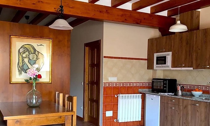 Corral de Ayllon Apartment | Isabel's Rosales - Family-Friendly Double Studio with Kitchen