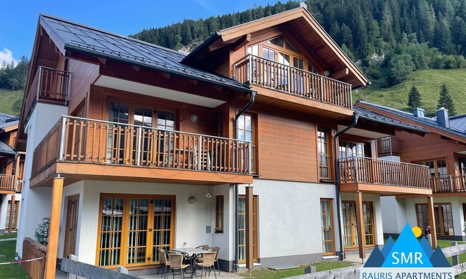 Rauris Apartment | Isabella 5: Poolside Comfort with Breakfast Included