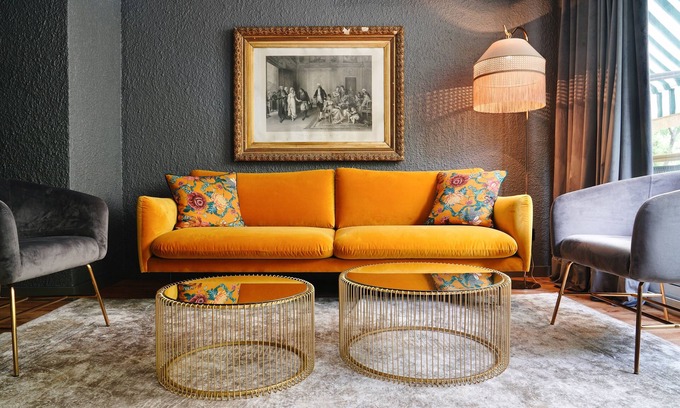 Sant Gervasi House | Isabella's House: Pet-Friendly Retreat with Spa & Family Amenities