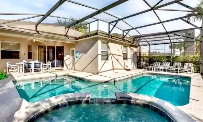 Calabay Parc House | Isabella's 6BR Home with Pool & Game Room, Rated 10/10