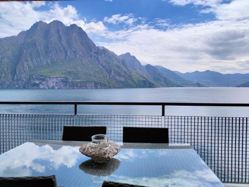 Zorzino House | Family-Friendly IseoLakeRental - Casa Trentapassi with Pool