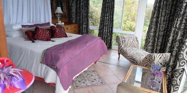 Port Shepstone Apartment | Isigidi Beach House: Ocean View with Hot Tub Amenities