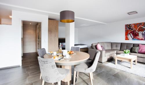 Montabaur Apartment | Isiliving: Guest-Rated 9/10 with Pet-Friendly Amenities