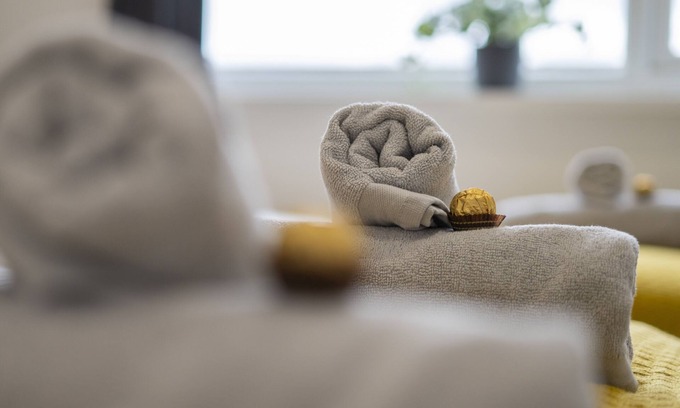Newcastle-upon-Tyne House | Explore Isimi House in Newcastle - Pet Friendly & Family Ready