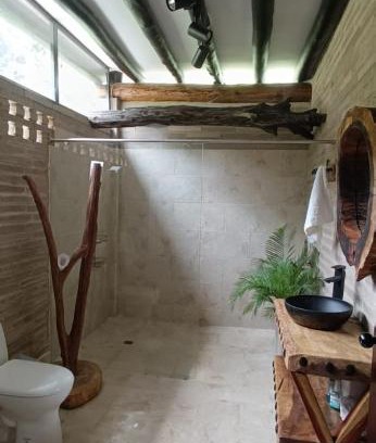 Yolombo House | Top-Rated Isla Escondida Maceo Finca Hotel & Restaurant