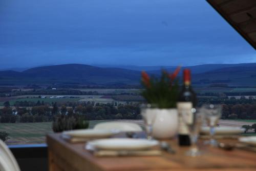Forfar House | Discover Isla: Relax by the Pool in Paradise