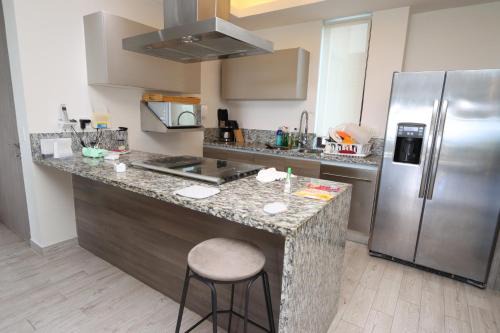 Playa Diamante Apartment | Seaside Getaway at Isla Residences - Rated 10/10 by Guests