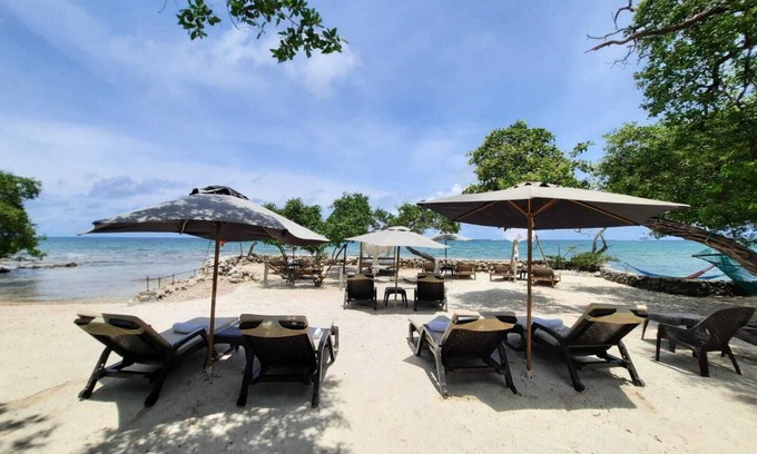 Rosario Islands Hotel | Isla Tijereto: Guest Rated 9.4 with Spa & Family Amenities
