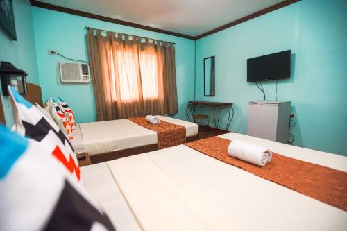Candelaria Resort | Beachfront Isla Vista Resort with Ocean Views & Pool Access